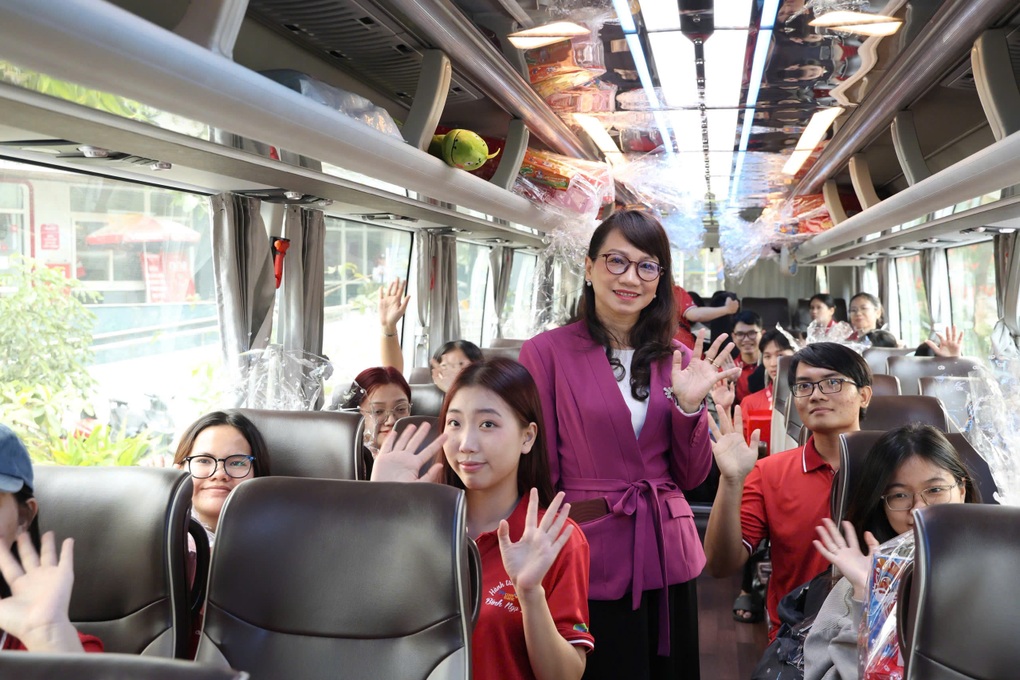 Sinh viên ở lại ký túc xá đón Tết được tặng 1 triệu đồng - 2