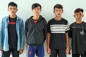 Công an An Giang khởi tố nhóm thanh niên chém người, cướp tài sản