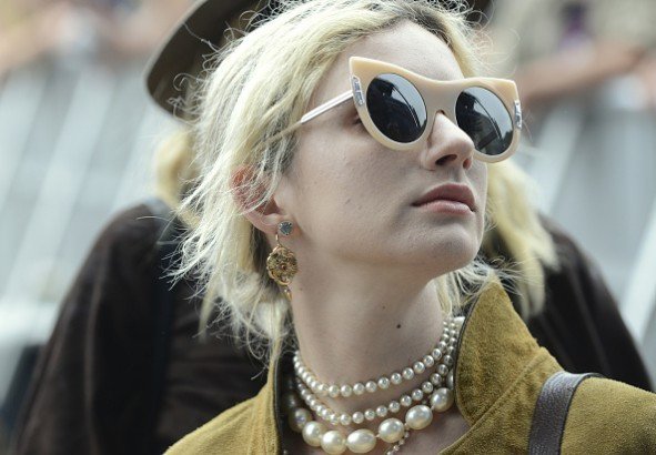 Từ Labubu đến khăn lụa, những xu hướng này sẽ cùng bạn đi trọn vẹn năm 2026 - 5