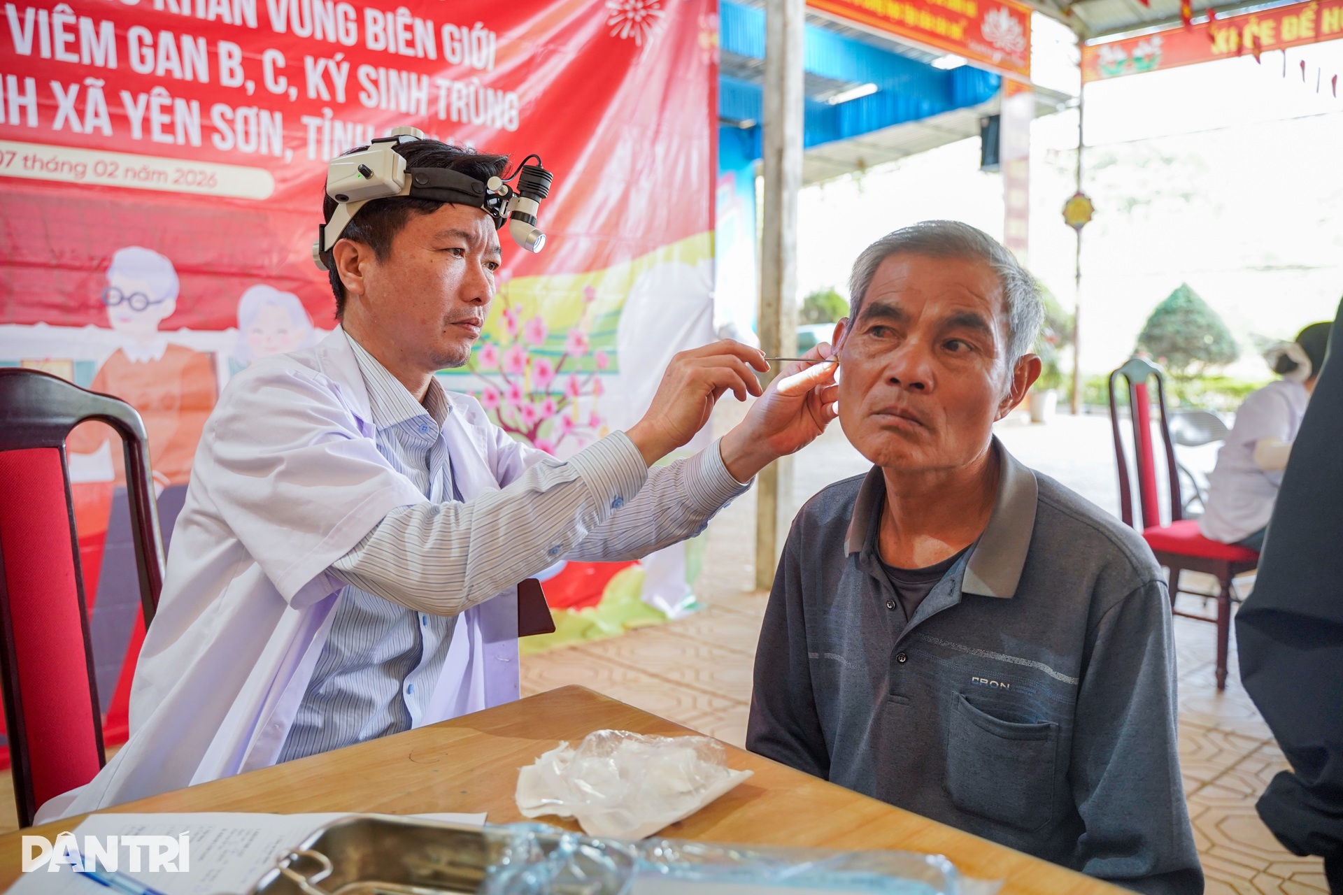 Hàng trăm người dân vùng biên giới Sơn La mắc gan nhiễm mỡ, xơ gan - 2