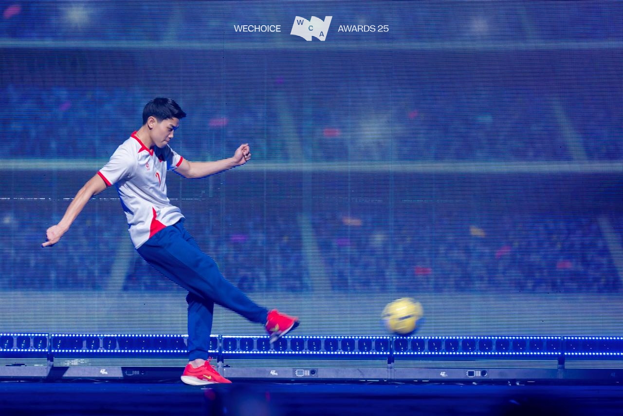 Khoảnh khắc “ngại hết cả Đình Bắc” hút 100 nghìn lượt tương tác, nhạc chiến “cameo