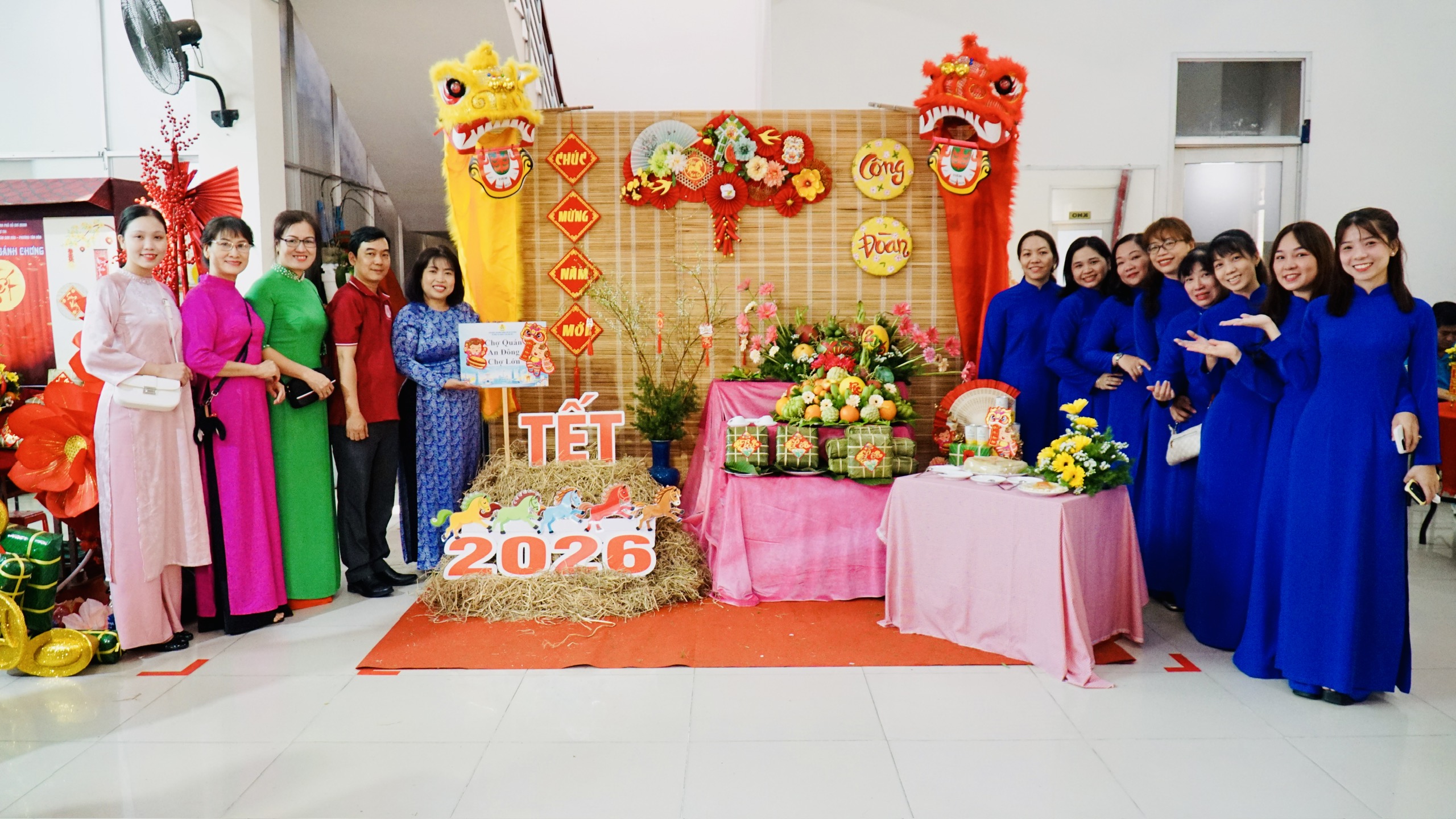 400 đoàn viên – lao động khó khăn sum vầy đón Tết cùng Công đoàn TPHCM - Ảnh 8.