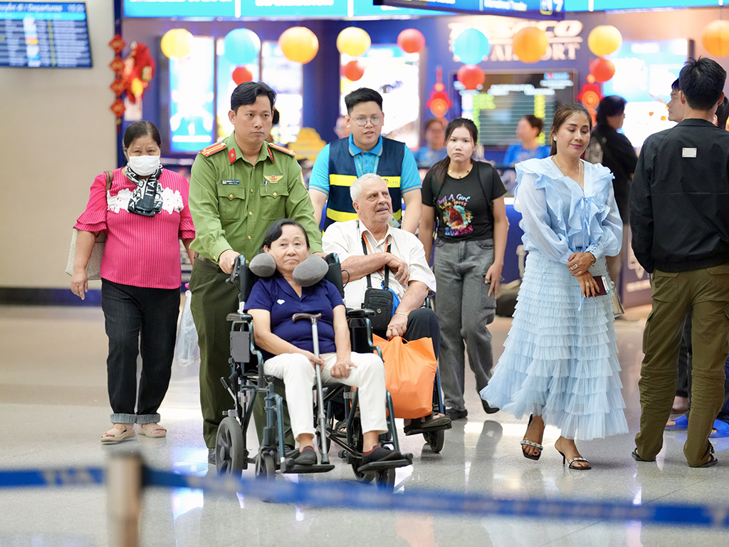 Công nghệ sân bay Tân Sơn Nhất giảm ùn tắc hiệu quả trong năm 2026 - Ảnh 4.