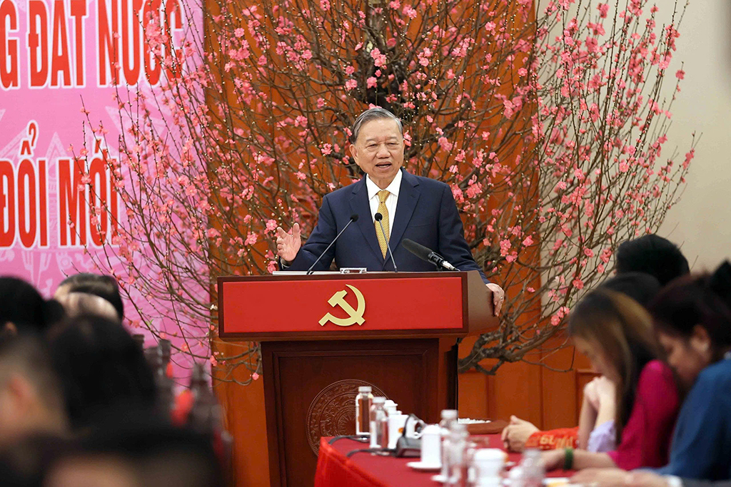 Kiều bào cùng hòa chung khát vọng Việt Nam - Ảnh 2.