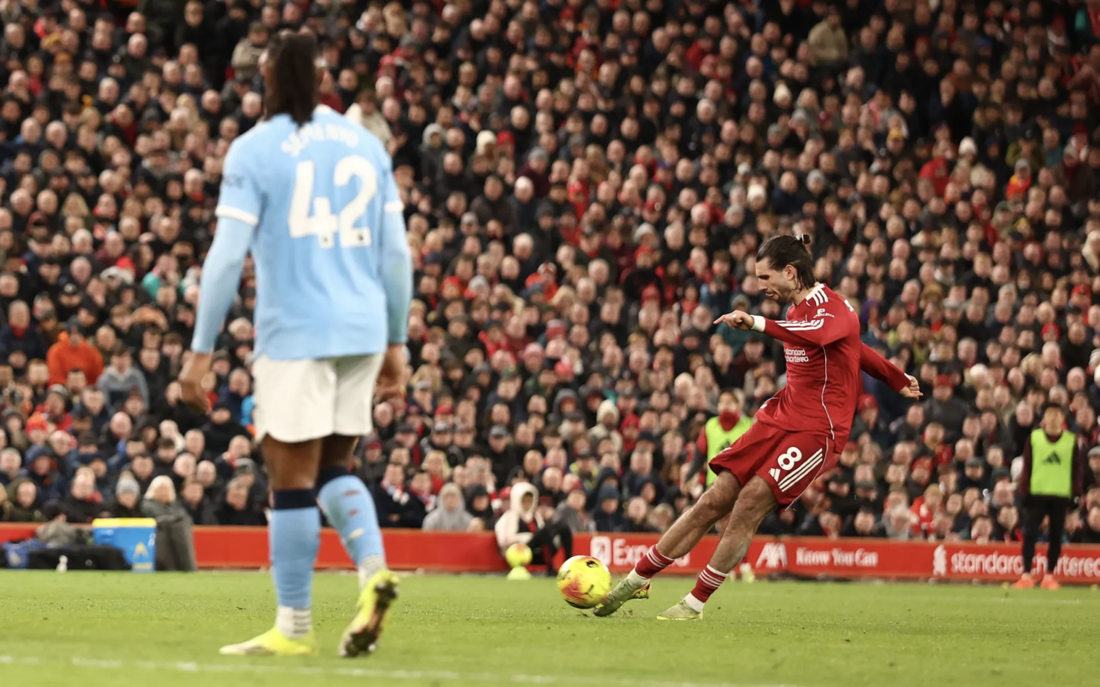 Man City ngược dòng bùng nổ, hạ gục Liverpool trận đại chiến tại Anfield - Ảnh 3.