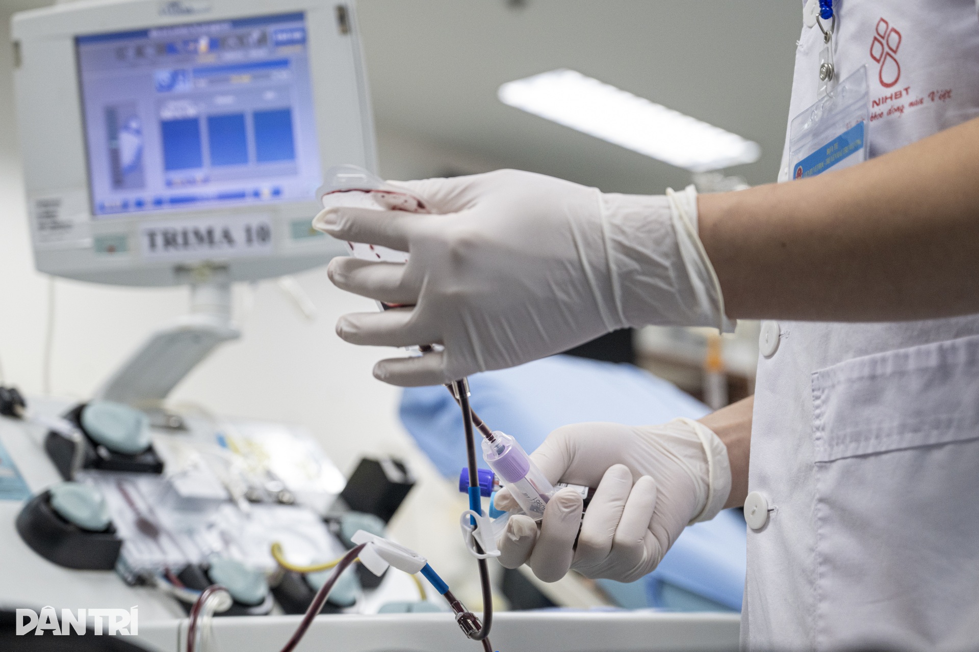 Hà Nội: Dậy từ tinh mơ, đi 40km góp sức cho lời kêu gọi 10.000 đơn vị máu - 6