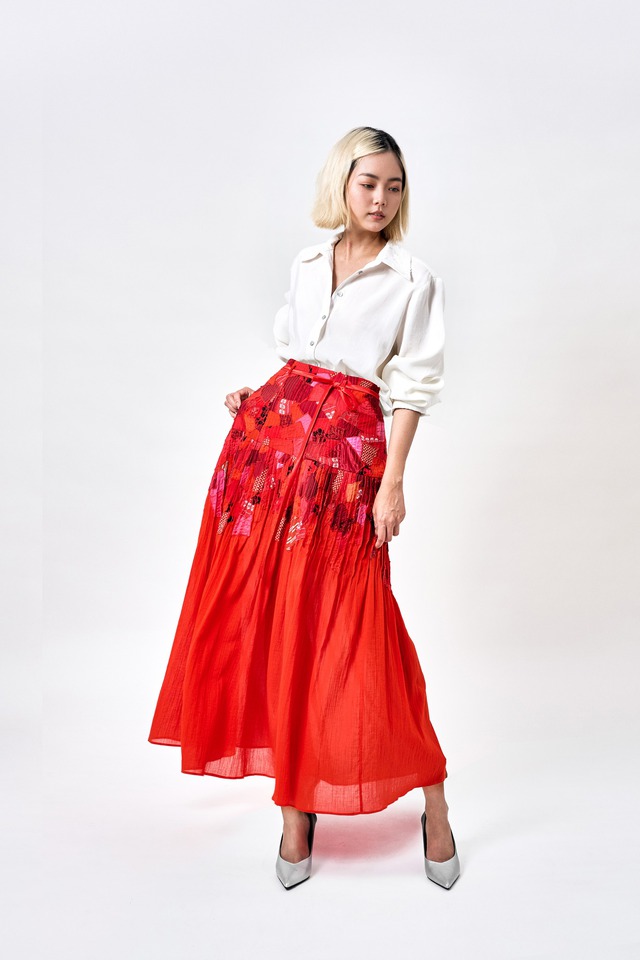 Những kiểu chân váy đa năng cho nàng mặc đẹp cả năm- Ảnh 2.