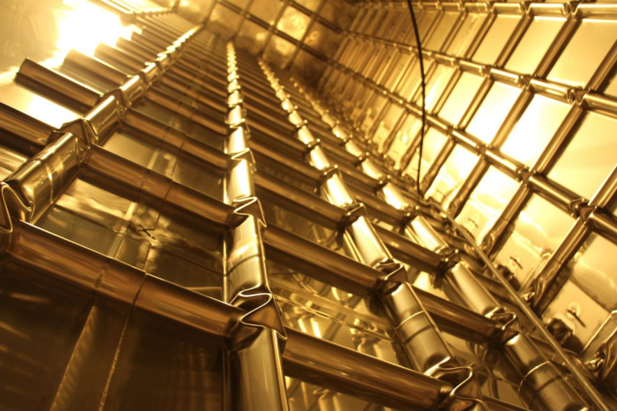 Chưa từng có: Mỹ vừa bơm 15.000 tấn chất lỏng xuống một mỏ vàng ở độ sâu hàng nghìn mét – Để làm gì?- Ảnh 3.