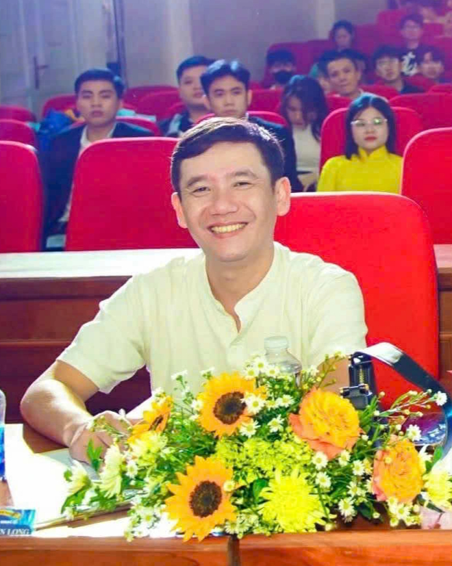 Nhạc sĩ Tiến Long với những ca từ gợi nhớ quê hương - Ảnh 2.