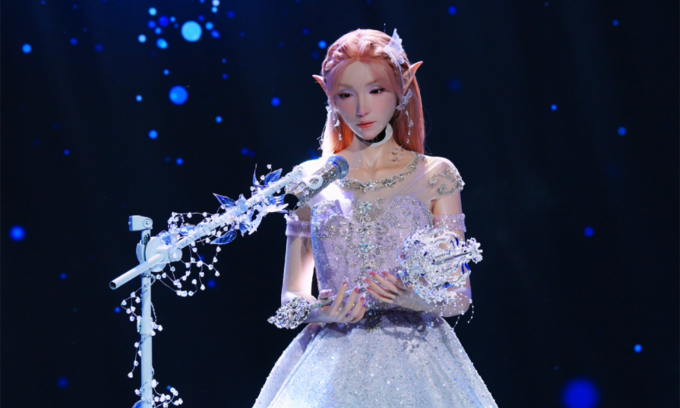 Robot hình người có biểu cảm Elf Xuan của Agibot.