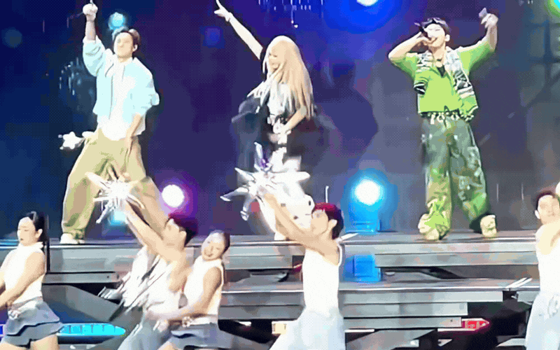 Việt Nam có 1 nhóm nhạc nam - nữ visual thích mê, nhạc hay kỹ năng cực 