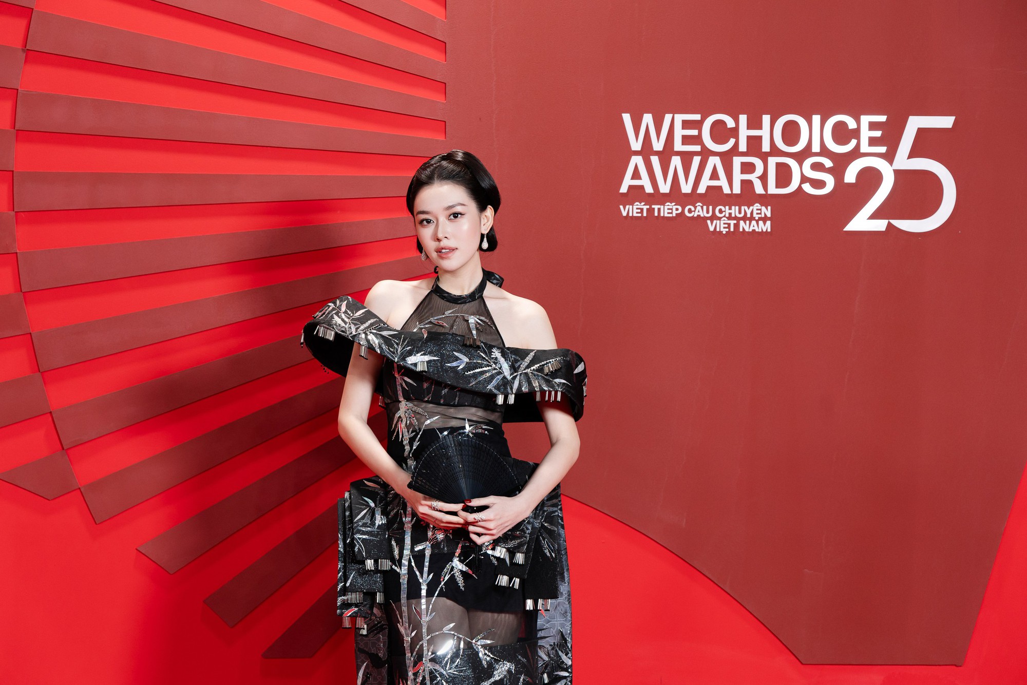 Điều gây chú ý của Á hậu Tường San!- Ảnh 2.