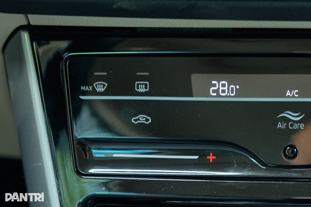 Những tính năng thiết thực với người dùng ô tô khi trời mưa lạnh - 3