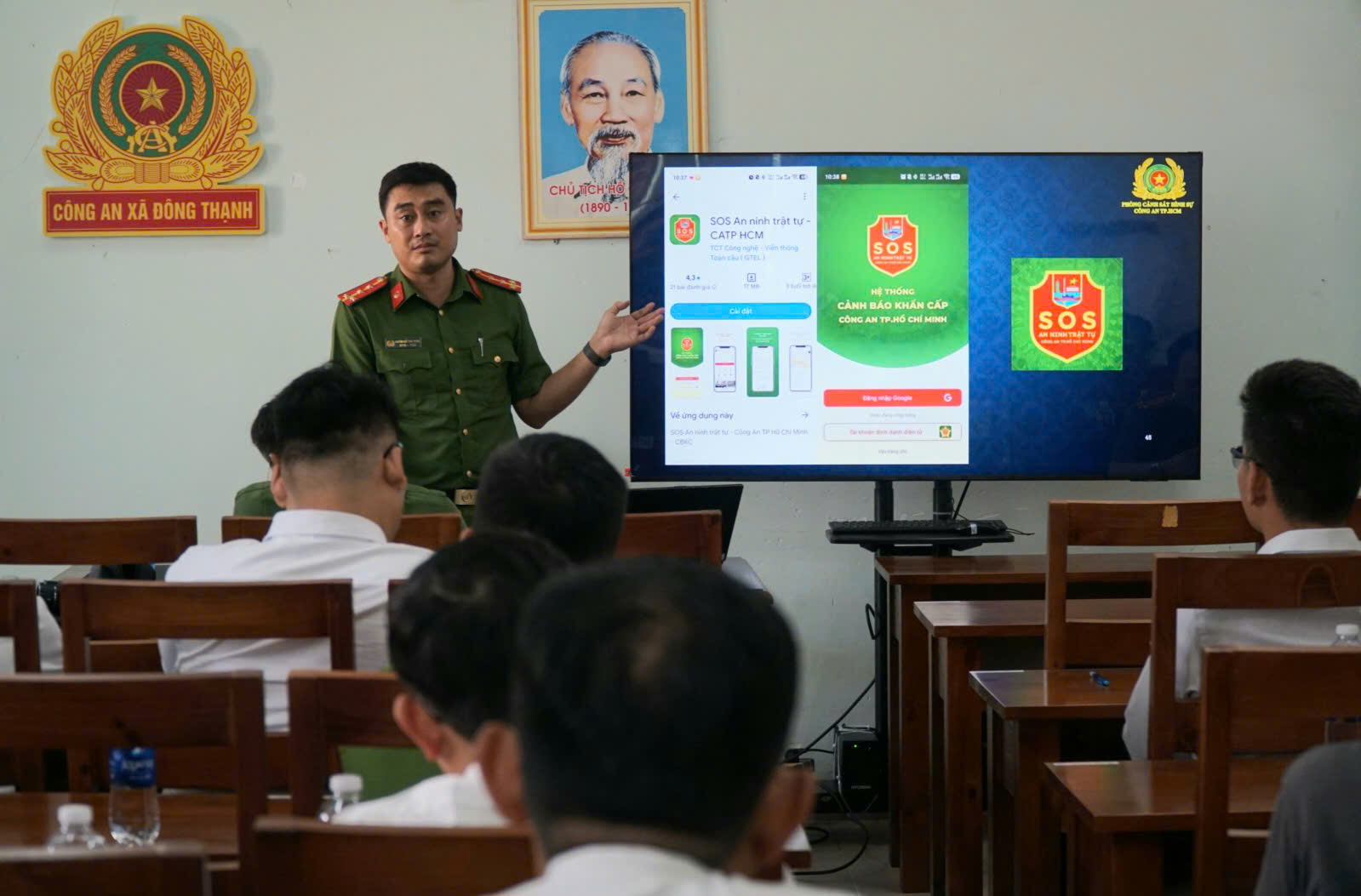 Tận dụng 'thời gian vàng' phòng chống cướp ngân hàng, tiệm vàng dịp cận Tết - Ảnh 2.