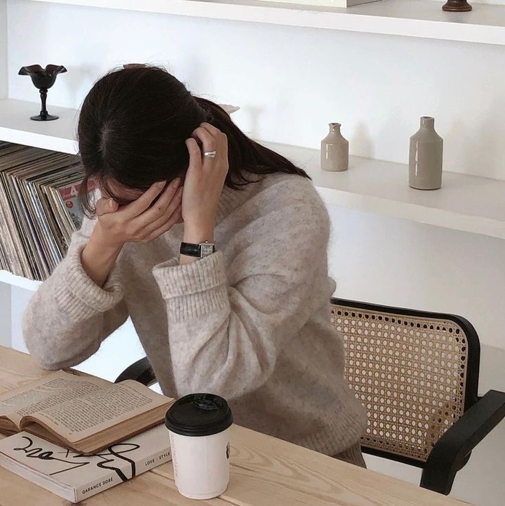 Bán 5 cây vàng đúng lúc giá vàng ở đỉnh, giờ cầm tiền tỷ mà tôi hối hận vô cùng- Ảnh 2.