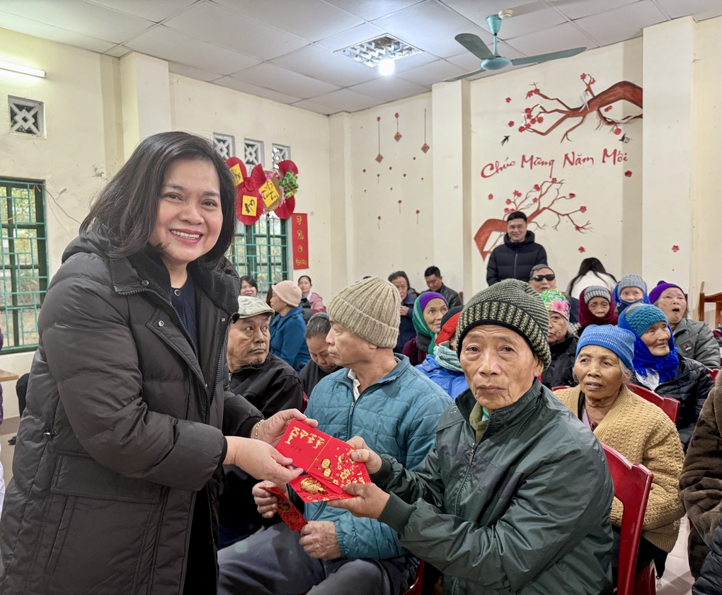 Những nụ cười, niềm hạnh phúc của người trại phong - 4