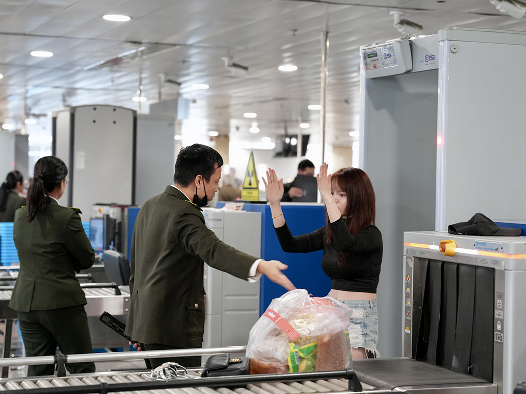 Những cuộc đấu trí nơi cửa ngõ Tân Sơn Nhất- Ảnh 3.