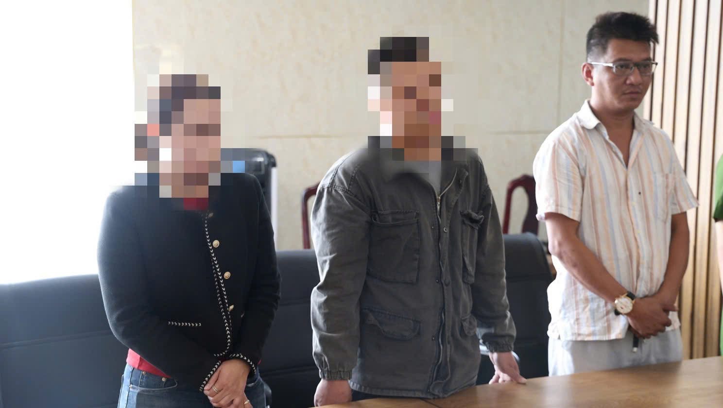 Triệt phá công xưởng sản xuất sơn nước Jotun giả tại Đà Nẵng năm 2026 - Ảnh 2.