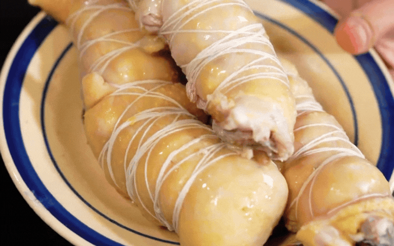 Đặc sản nỗi nhớ gói tròn trong bát thịt đông trong veo: Món ăn 