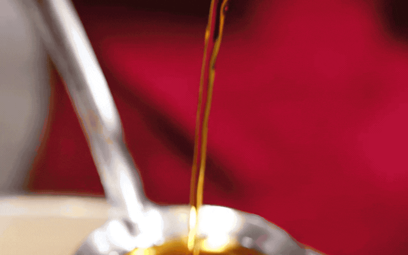 Đặc sản nỗi nhớ gói tròn trong bát thịt đông trong veo: Món ăn 