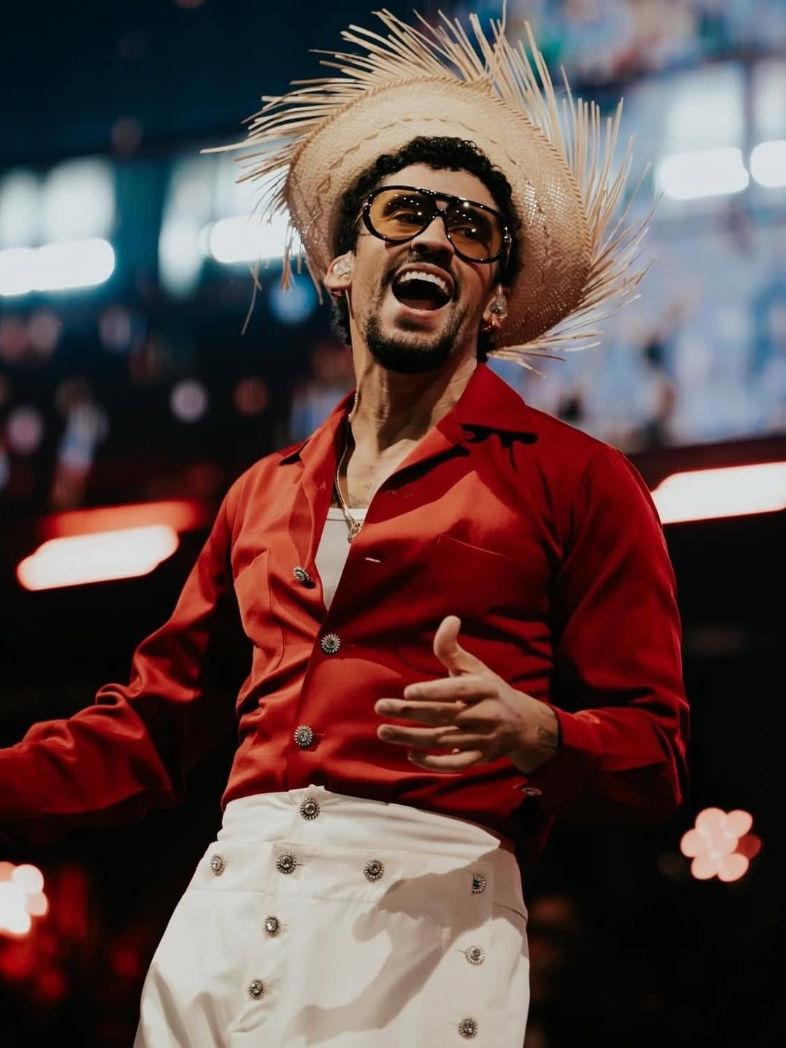 Chân dung ca sĩ khiến ông Trump chê 