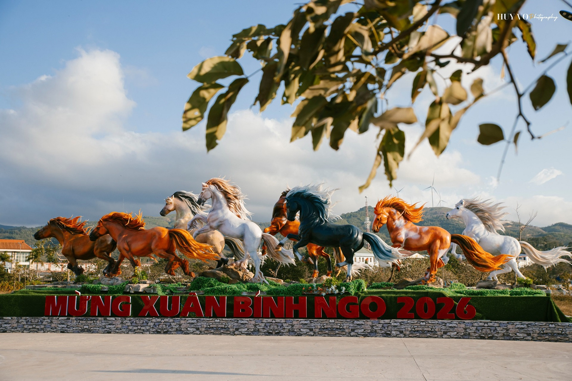 Linh vật ngựa Tết Bính Ngọ 2026 gây sốt với phong cách độc đáo và sáng tạo - Ảnh 8.