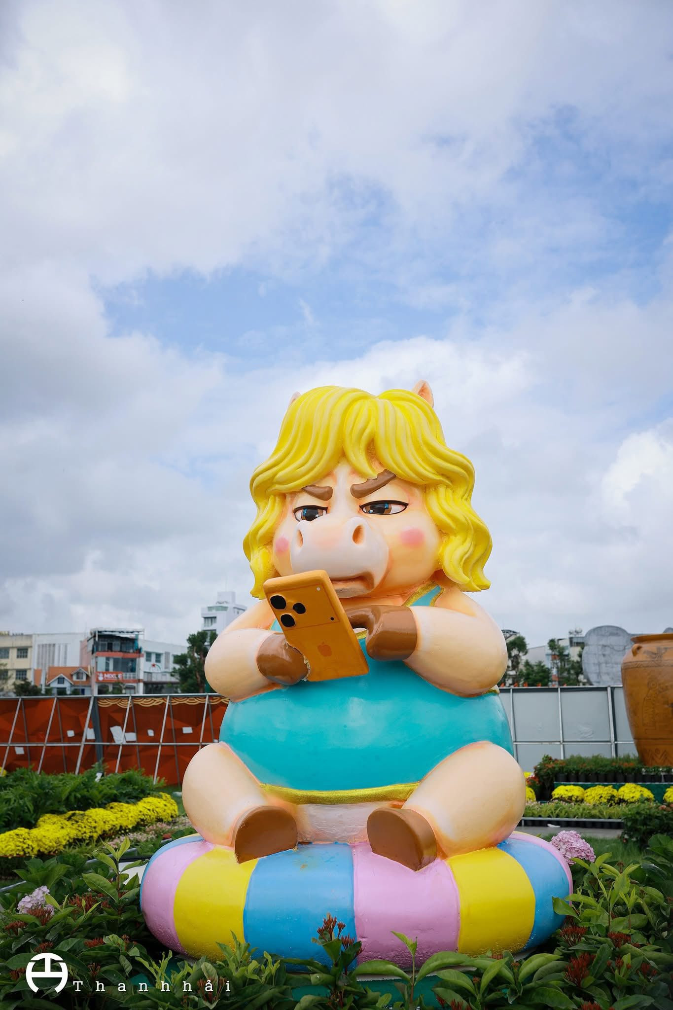 Linh vật ngựa Tết Bính Ngọ 2026 gây sốt với phong cách độc đáo và sáng tạo - Ảnh 13.