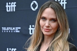 Nguyên tắc thời trang của mẹ con nhà Angelina Jolie