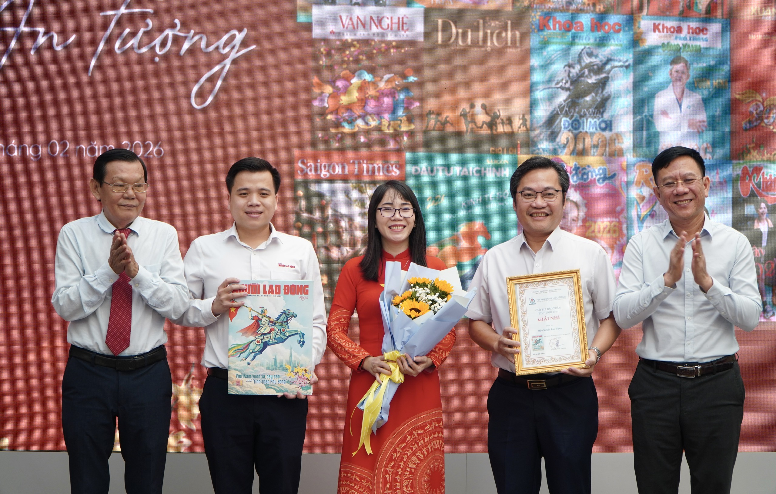 Báo Người Lao Động đoạt giải Nhì Bìa Báo Xuân Bính Ngọ 2026 - Ảnh 2.