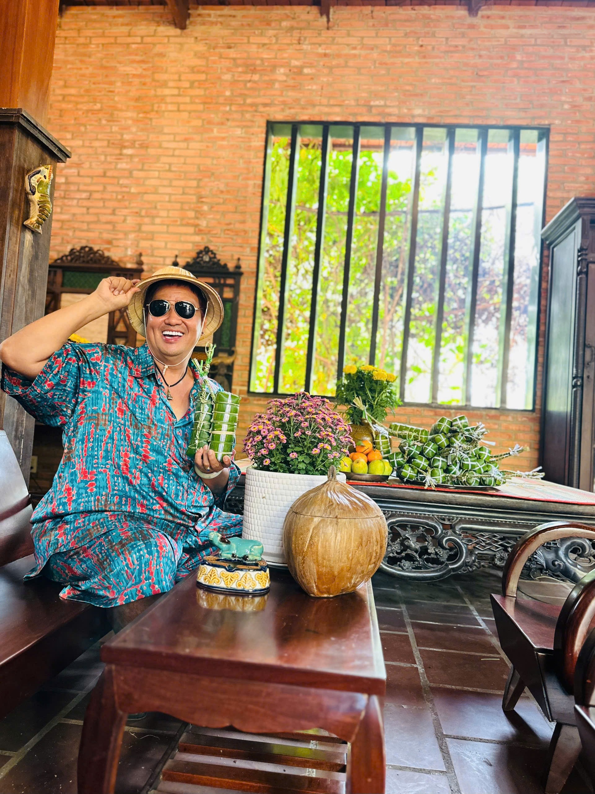 Biệt phủ 10.000m2 của nghệ sĩ Hoàng Mập, vợ con phản đối vì xây rồi ai ở? - 12