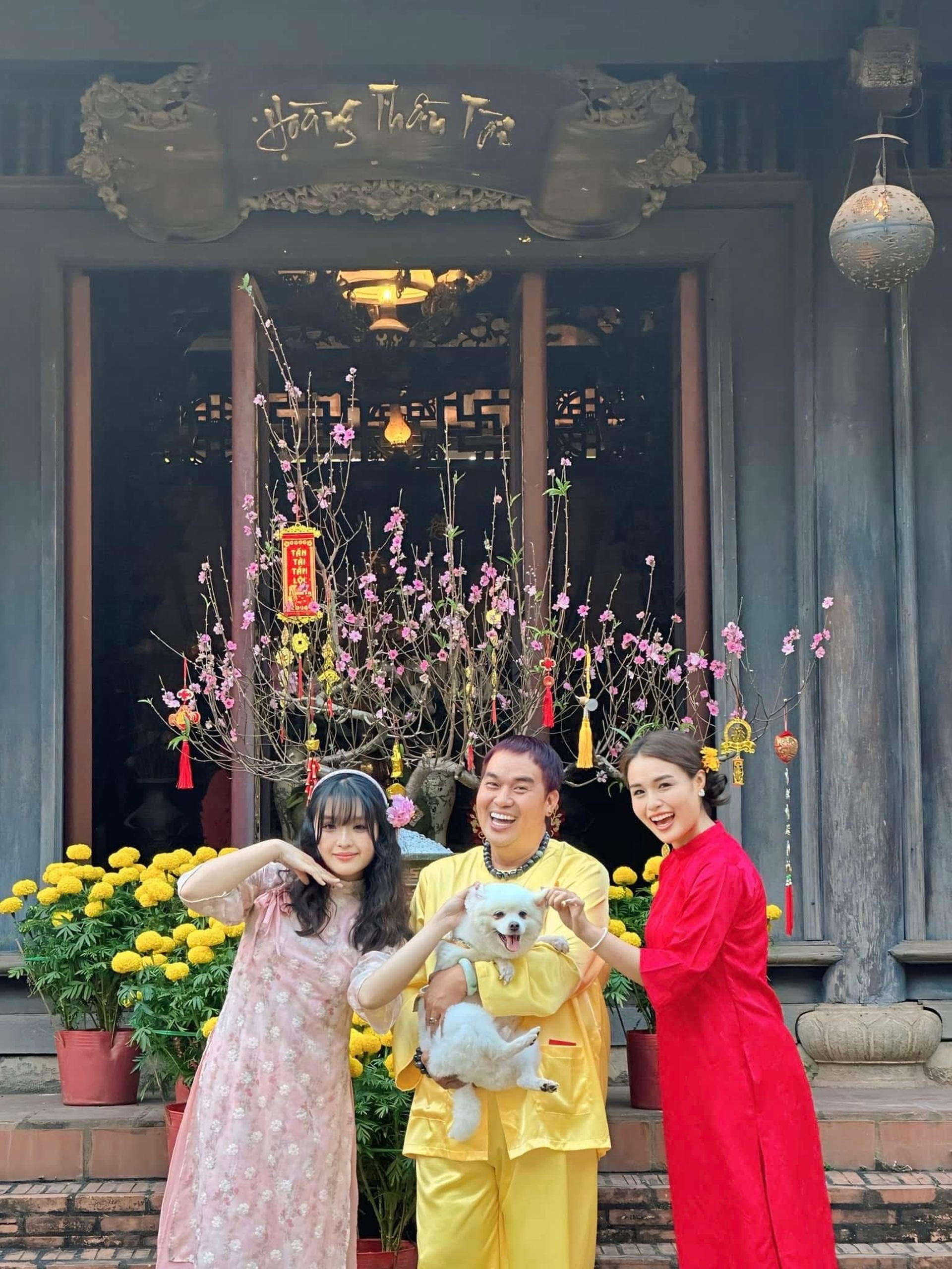 Biệt phủ 10.000m2 của nghệ sĩ Hoàng Mập, vợ con phản đối vì xây rồi ai ở? - 13