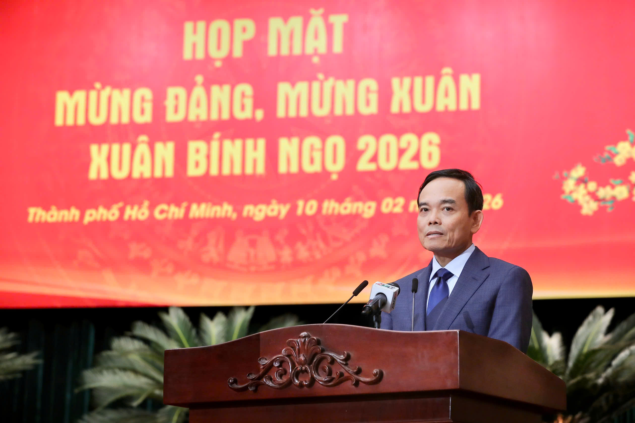 Bí thư Thành ủy TPHCM dùng AI để viết bài phát biểu chúc Tết tại buổi họp mặt mừng đảng, mừng xuân - Ảnh 5.