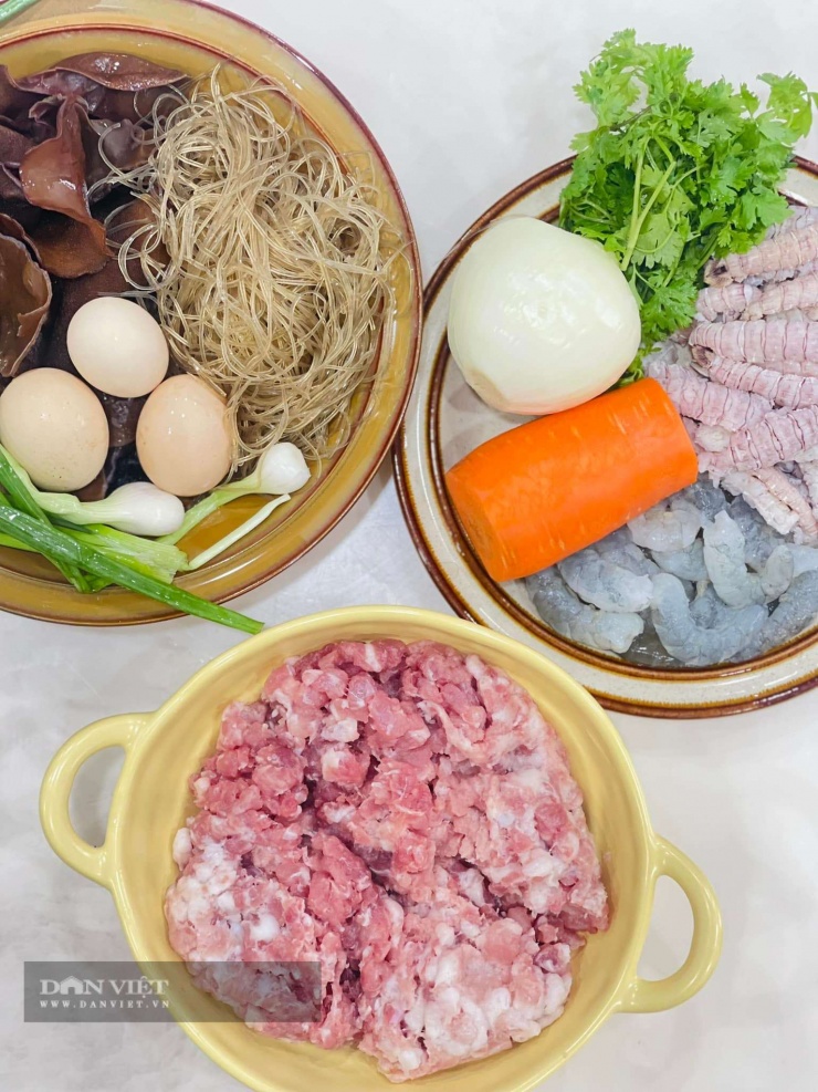 Bí quyết làm nem vuông hải sản vàng ruộm, giòn rụm mà không ngấy cho mâm cỗ Tết đẹp mắt, ngon miệng - 2