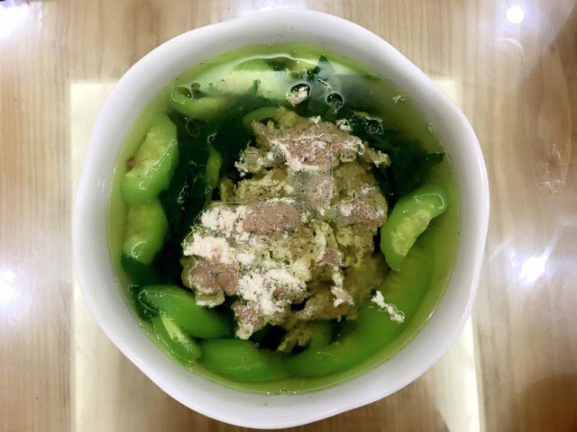 Bà xã NSND Công Lý dọn mâm cúng ông Táo cực đẹp mắt, cầu mong bình an cho gia đình - 16