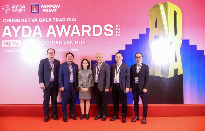 Hội đồng Ban giám khảo quốc gia AYDA Awards 2025. Ảnh: Nippon Paint