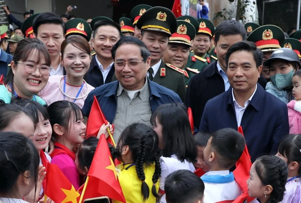 Thủ tướng Phạm Minh Chính dự lễ khởi công Trường liên cấp Cẩm Thạch-5.jpg