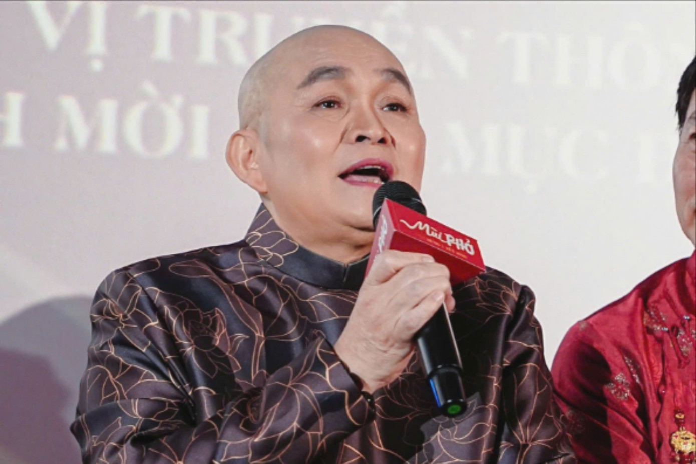 Cảnh nóng bị cắt trong phim Tết- Ảnh 2.