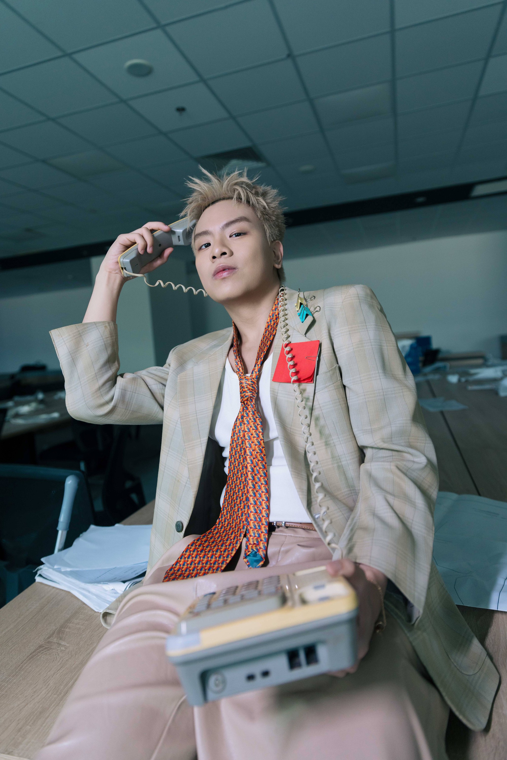 Vượt mặt dàn sao đình đám, Á quân Vietnam Idol được hit-maker đình đám Vbiz 