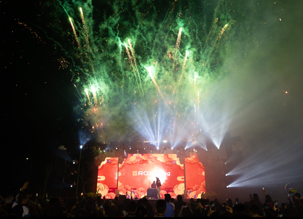 ROX Living Đức Thọ rực rỡ đêm Nhạc hội Xuân Concert- Ảnh 4.