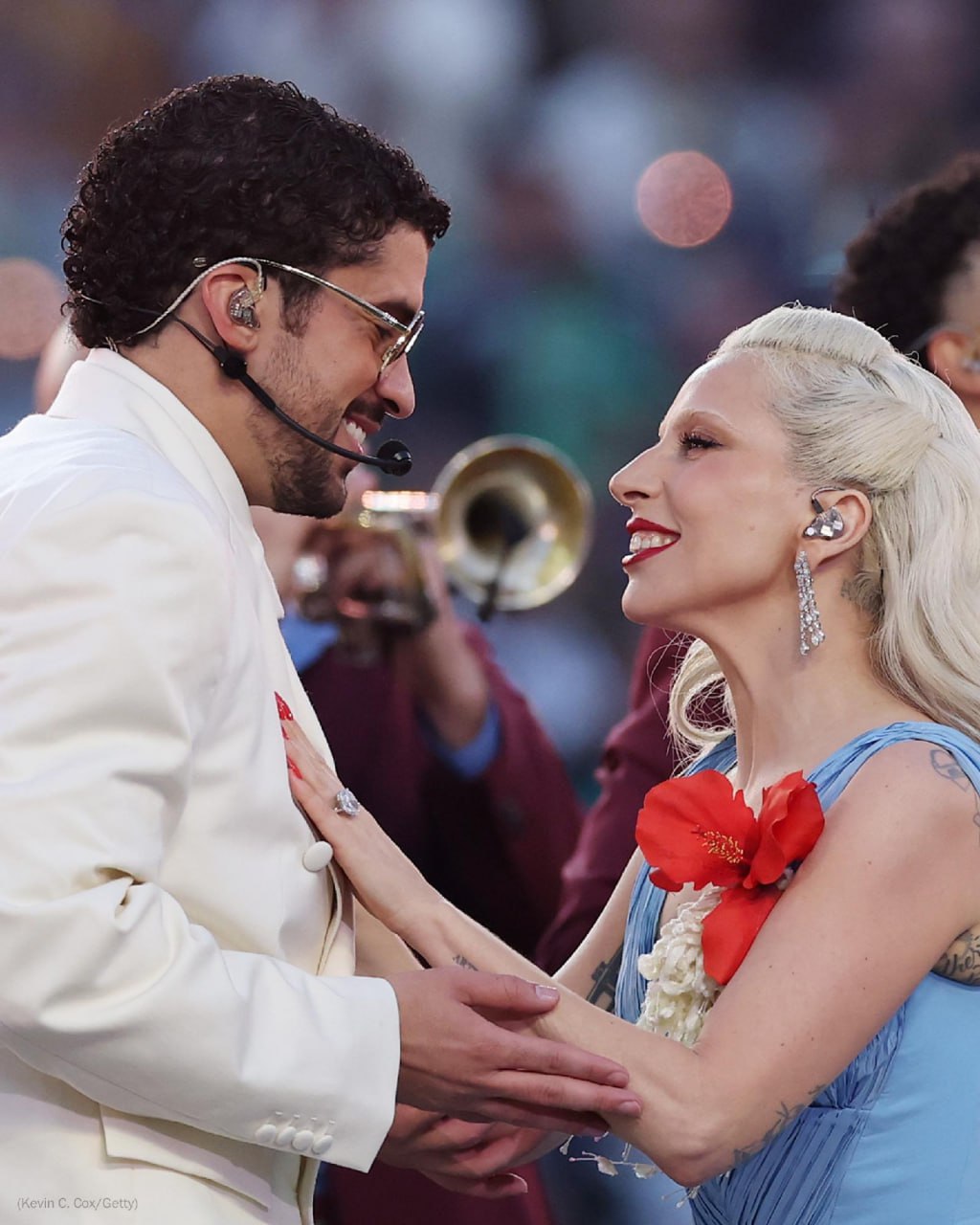 Sân khấu Super Bowl bị Tổng thống Trump chê “tệ nhất lịch sử”: Cả núi tiền dàn dựng, khiến cả triệu người tự hào- Ảnh 7.