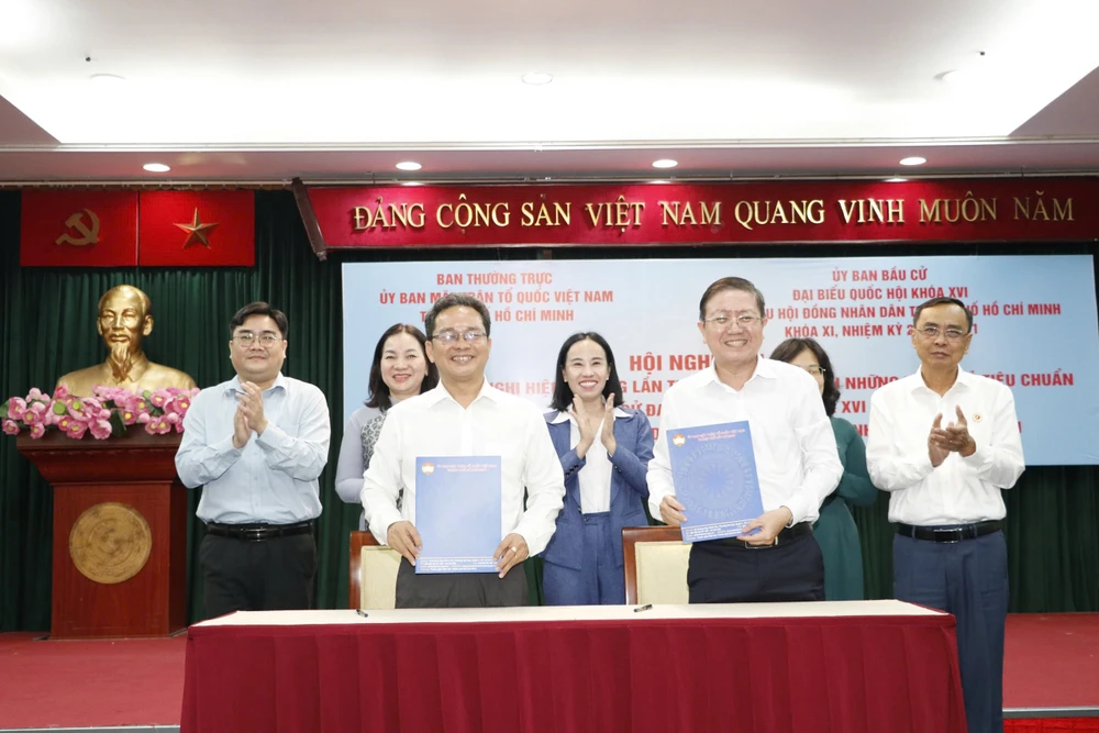 ung-cu-dai-bieu-quoc-hoi-tphcm.jpg 6.jpg