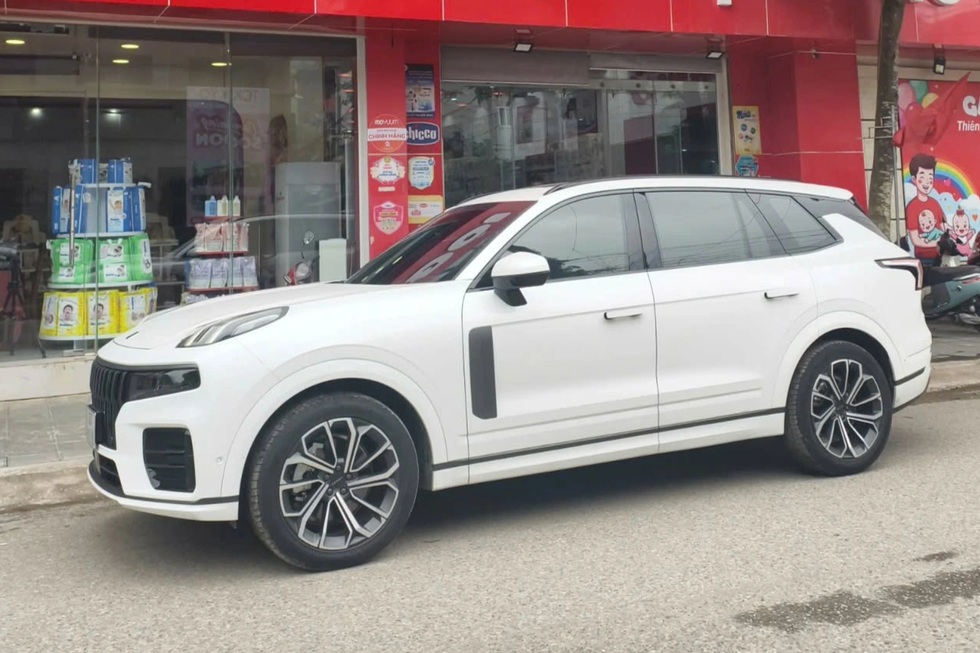 Chủ Lynk  Co 09 chờ phụ tùng 4 tháng: “Hãng cần cải thiện dịch vụ sau bán - 2