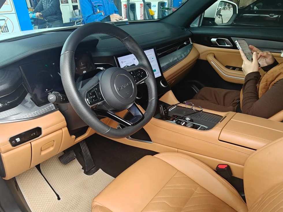 Chủ Lynk  Co 09 chờ phụ tùng 4 tháng: “Hãng cần cải thiện dịch vụ sau bán - 5