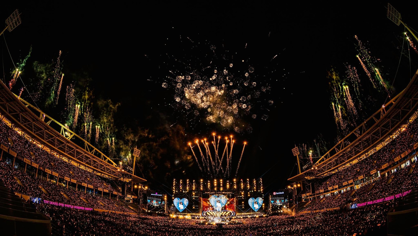 Ca sĩ Việt nào cận kề ngưỡng cát-xê một tỷ đồng/show- Ảnh 21.