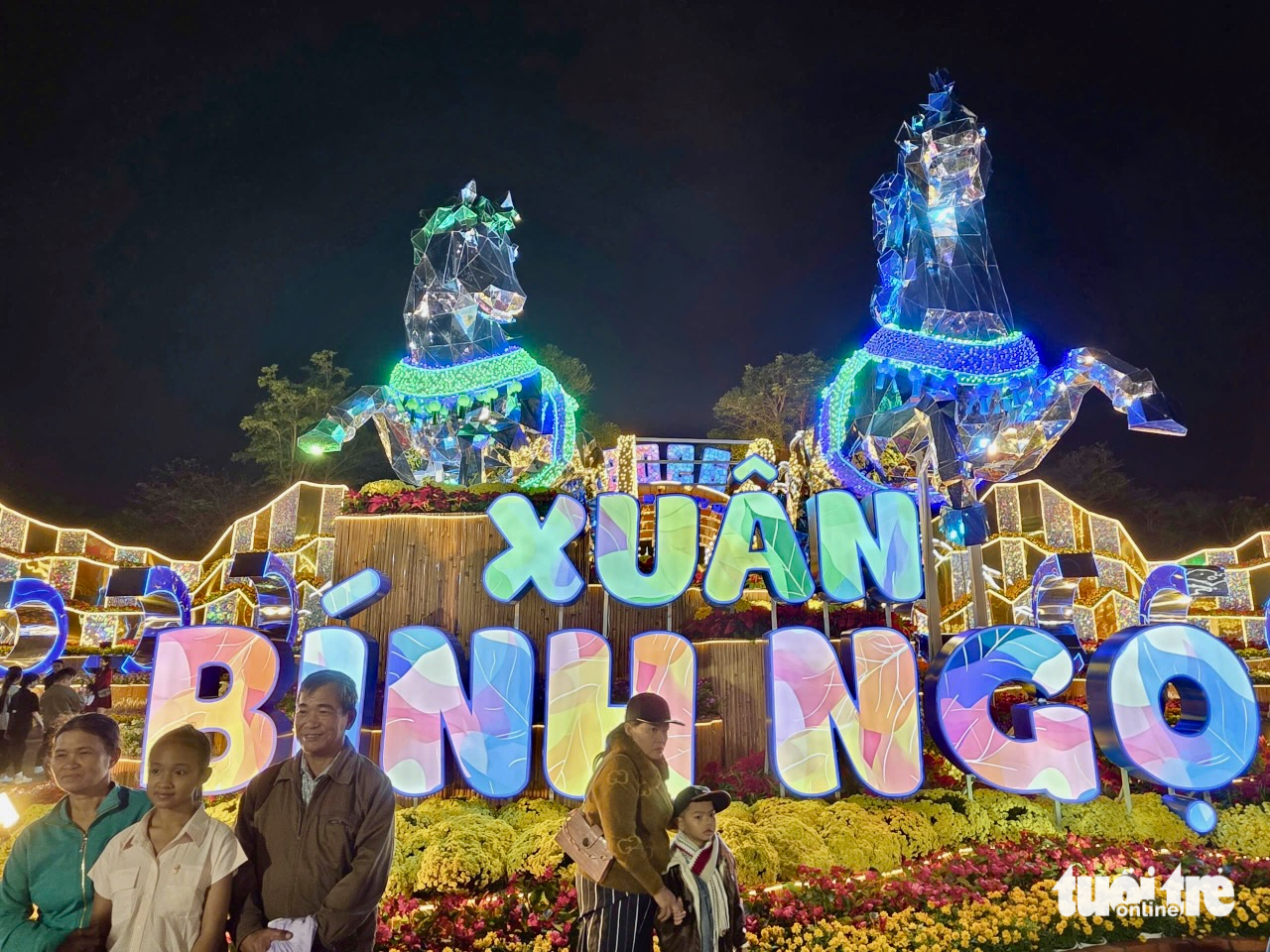 du khách - Ảnh 5.