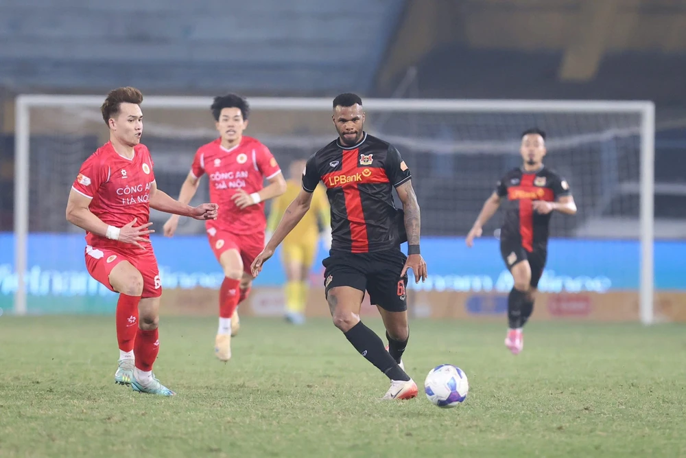 Nguyen- Dinh-Bac.jpg