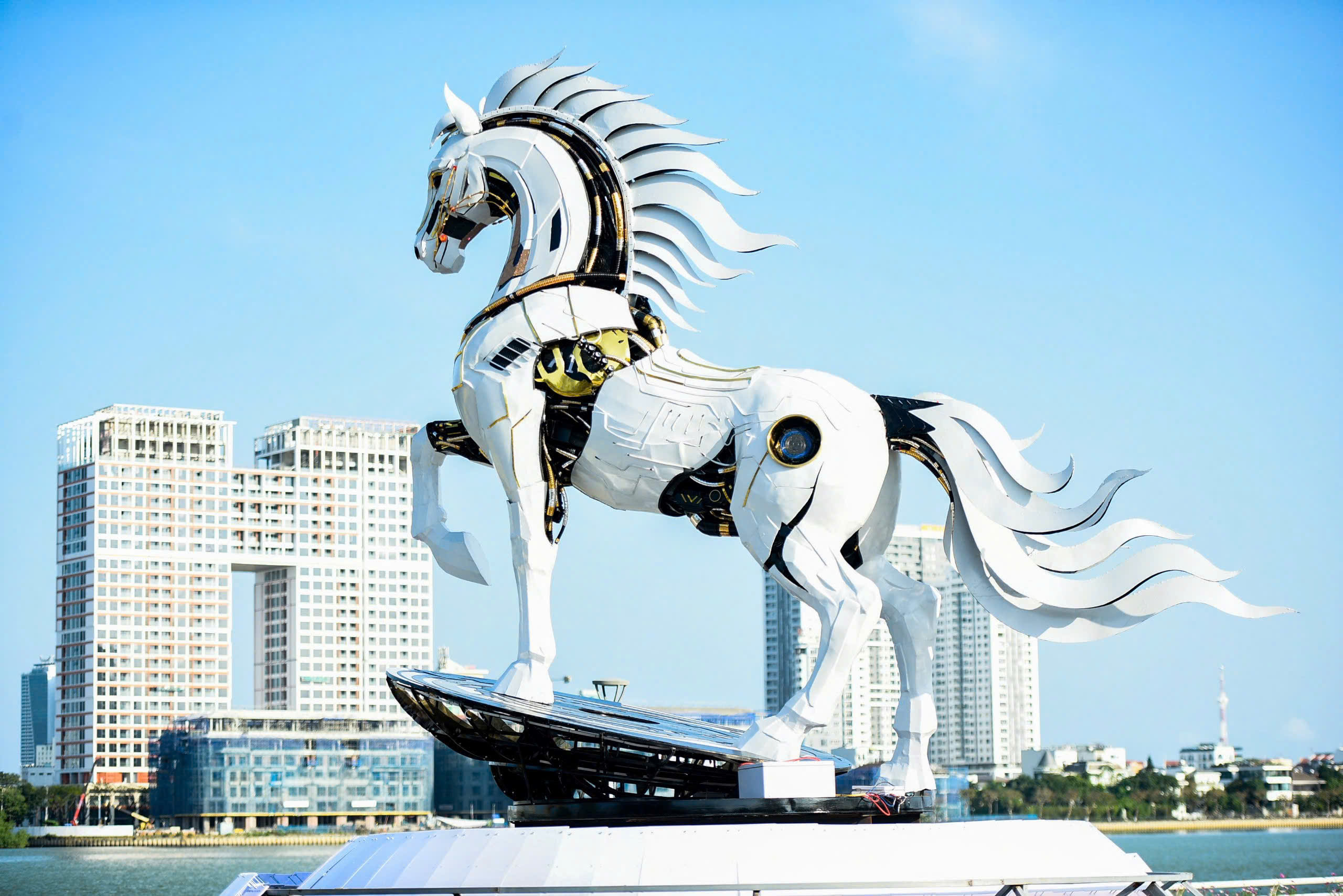 Sôi động mùa lễ hội - Ảnh 2.