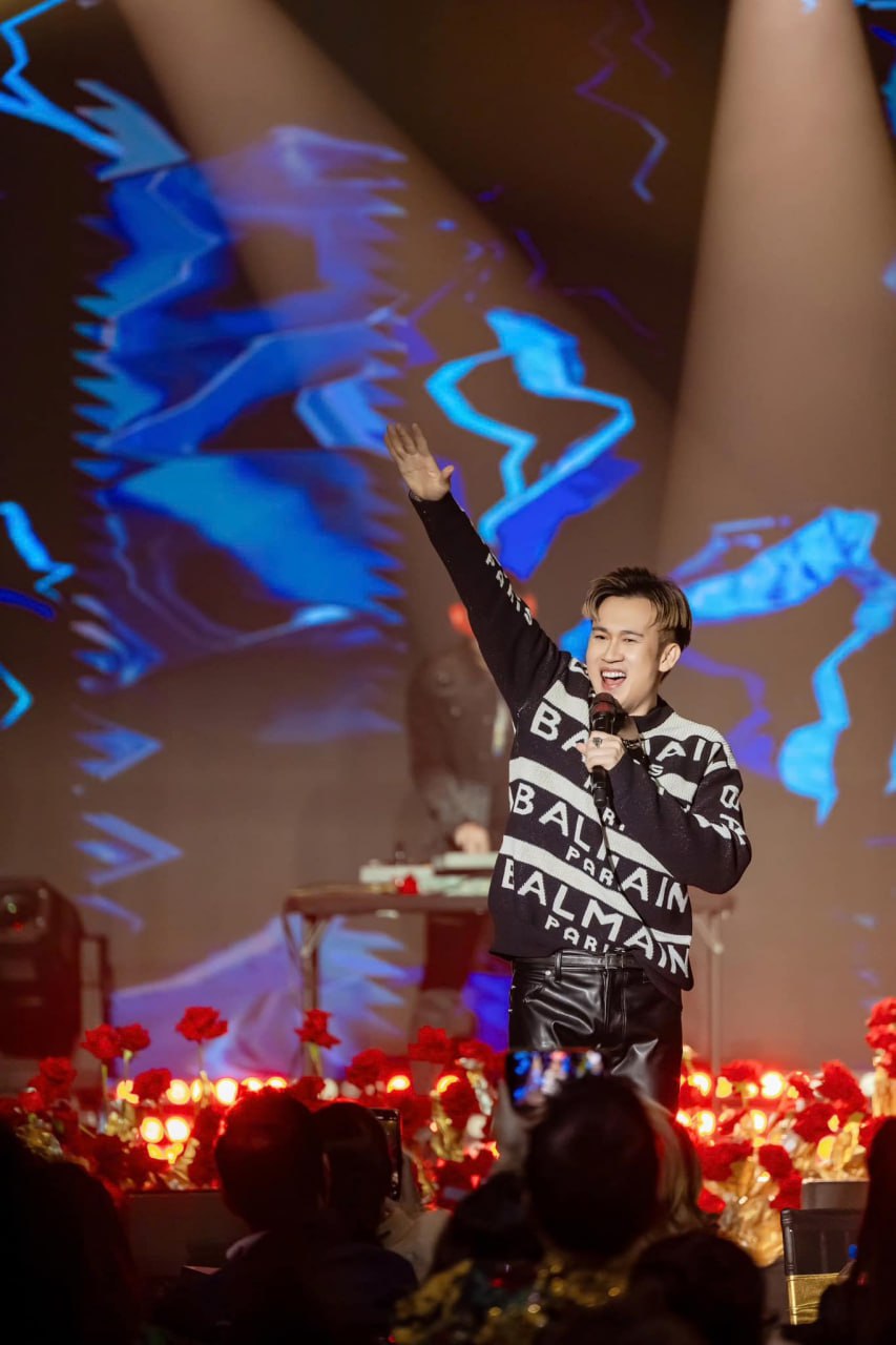 Nam ca sĩ Vbiz huỷ show, yêu cầu xoá sạch hình ảnh- Ảnh 2.