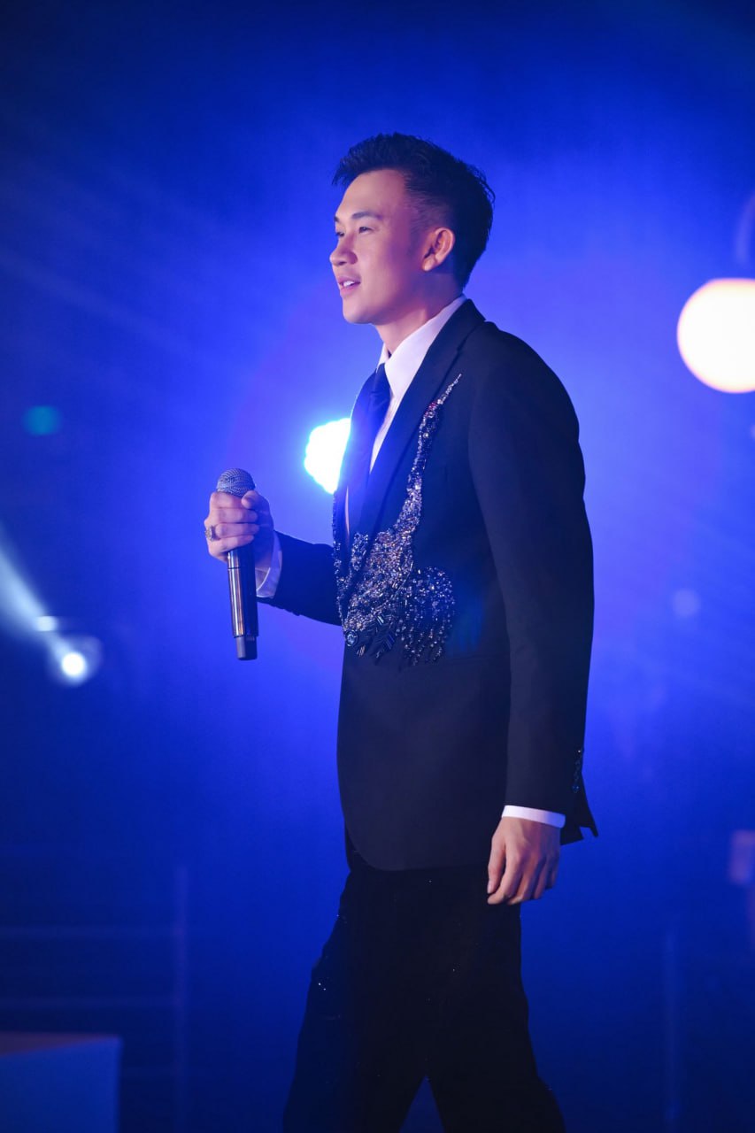 Nam ca sĩ Vbiz huỷ show, yêu cầu xoá sạch hình ảnh- Ảnh 4.