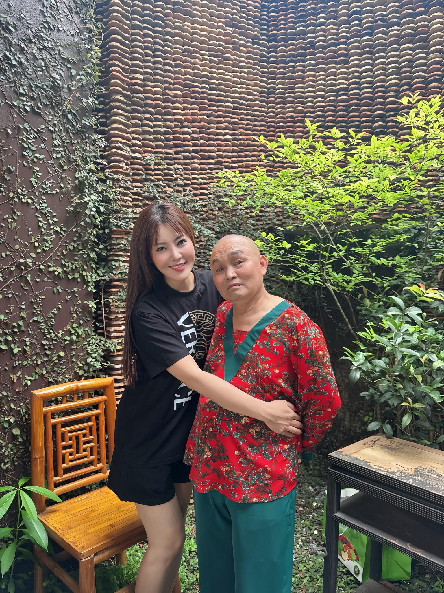 Không thể tin cặp sao Việt này có thể yêu nhau: Nhà gái là Á hậu đẹp nức tiếng, kém nhà trai tận 28 tuổi- Ảnh 2.